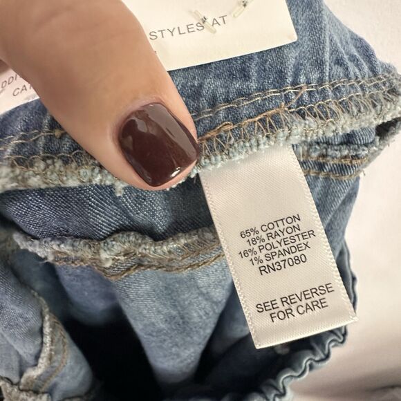 Cato Super Hi Rise Pull On Jeans 16 W Plus Flare Leg Blue Tie Dye Raw Hem NEW - Picture 8 of 8